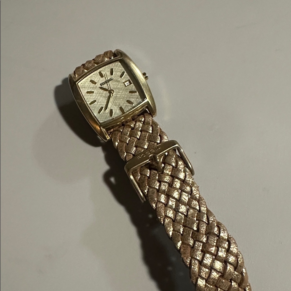 Vintage Fossil watch stainless steel gold color braided band date and time Y2K - Picture 10 of 10